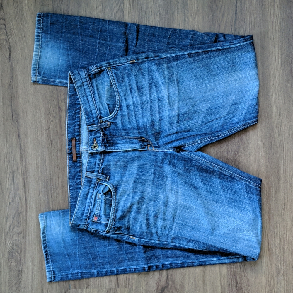 Joe's Jeans Men's Straight Classic Emmery Wash Denim Size W34